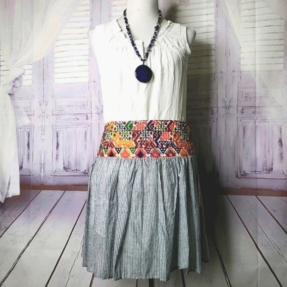 Signature Studio Multicolor Patterned Skirt - Picture 1 of 16